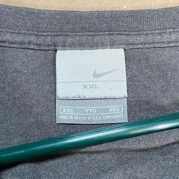 2000s nike grey tee shirt - Picture 2 of 3